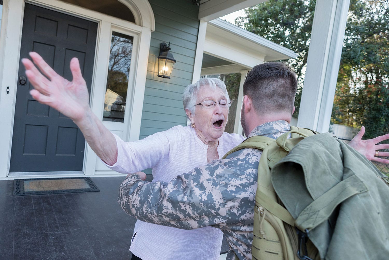 homecoming soldier and his mother